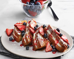 Mimi's Cafe (Deerfield & Mason Montgomery)